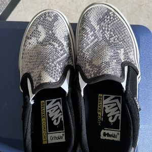 Women’s Vans Sneakers